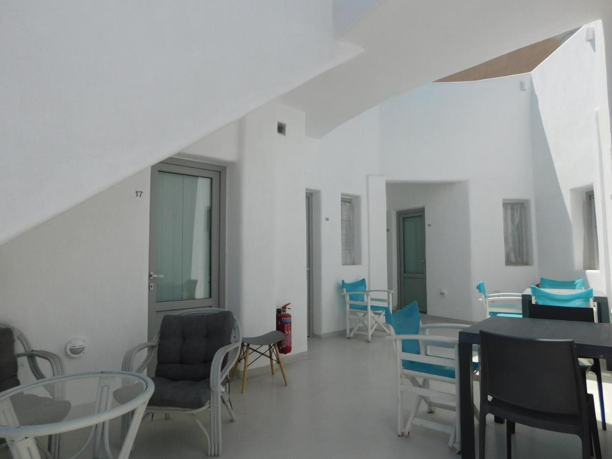 Livin Santorini - Center Rooms Santorini Island Exterior foto