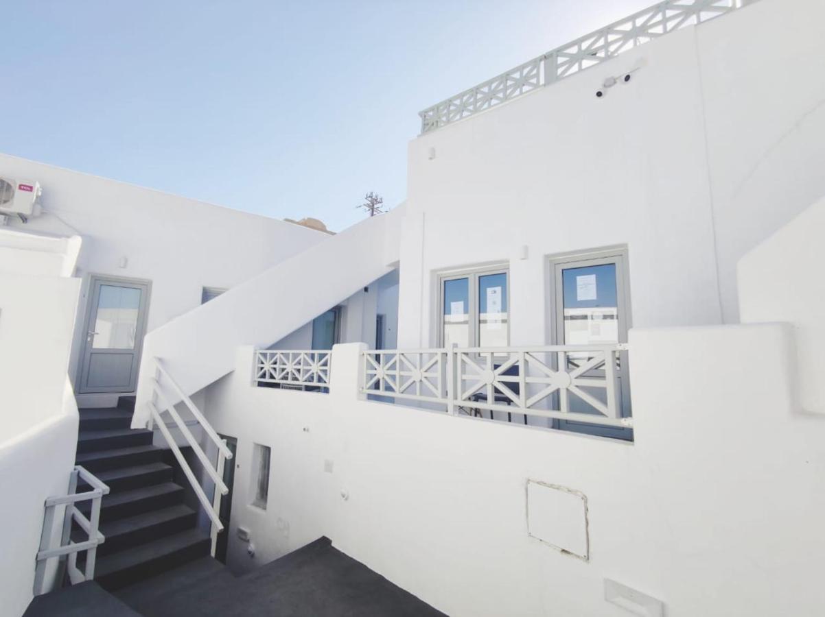 Livin Santorini - Center Rooms Santorini Island Exterior foto