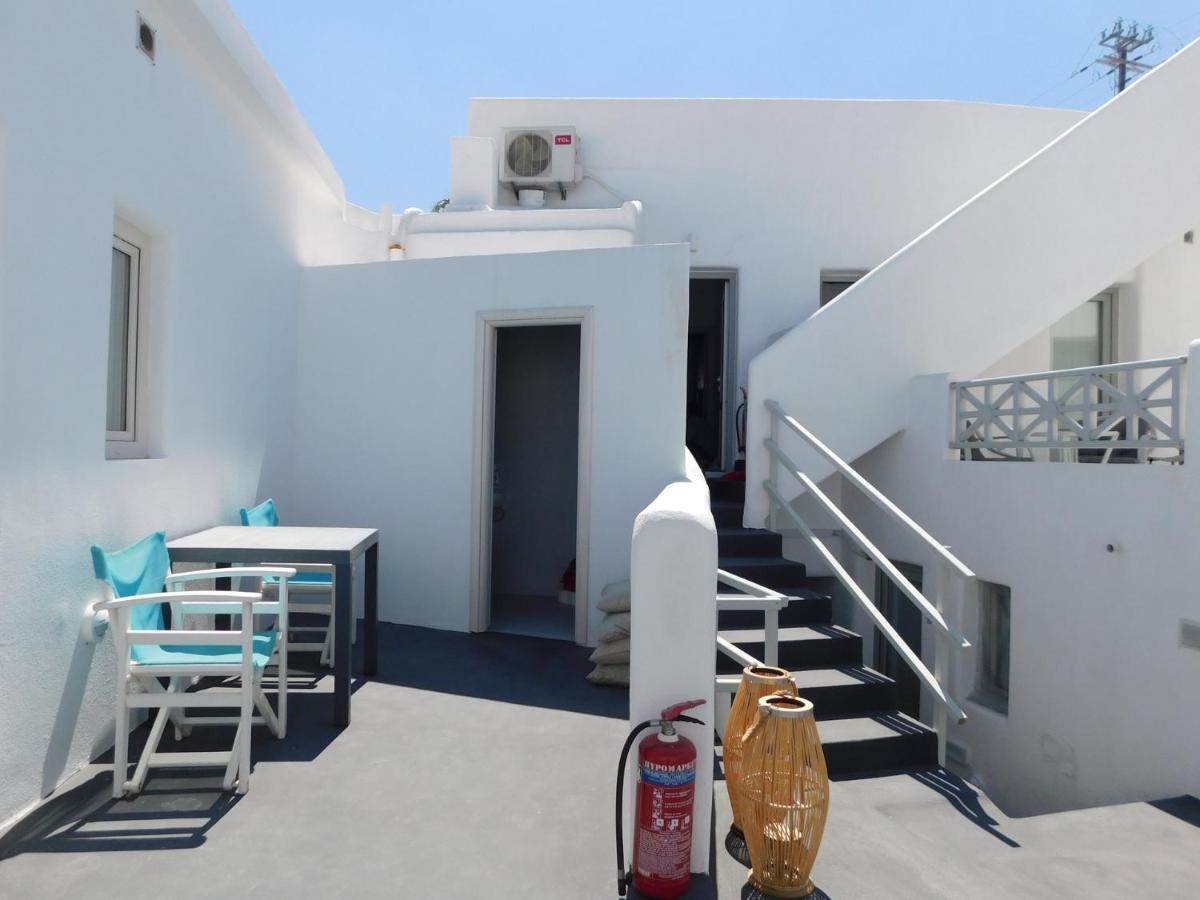 Livin Santorini - Center Rooms Santorini Island Exterior foto